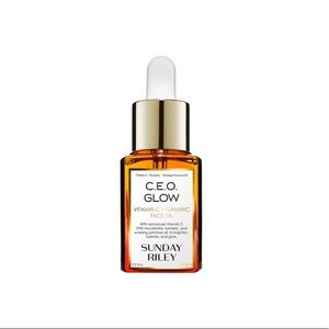 NWOT Sunday Riley CEO glow Vitamin C face oil